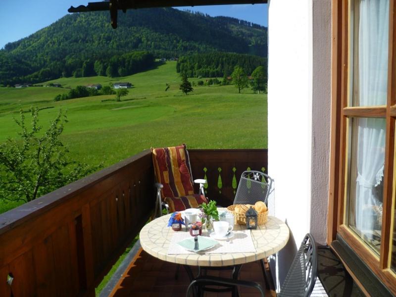 Ferienwohnungen Hollweger Inkl. Chiemgaukarte Ruhpolding Bagian luar foto