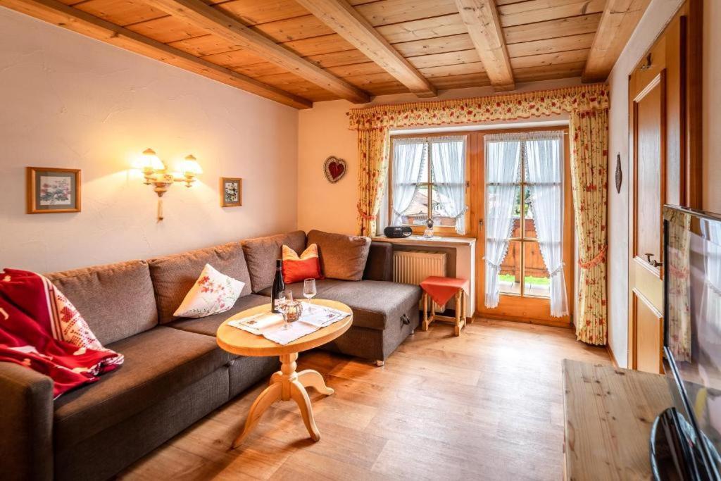 Ferienwohnungen Hollweger Inkl. Chiemgaukarte Ruhpolding Bagian luar foto