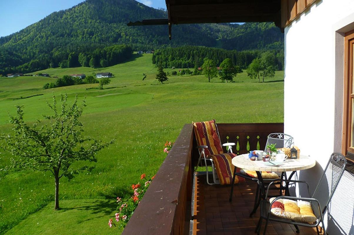 Ferienwohnungen Hollweger Inkl. Chiemgaukarte Ruhpolding Bagian luar foto