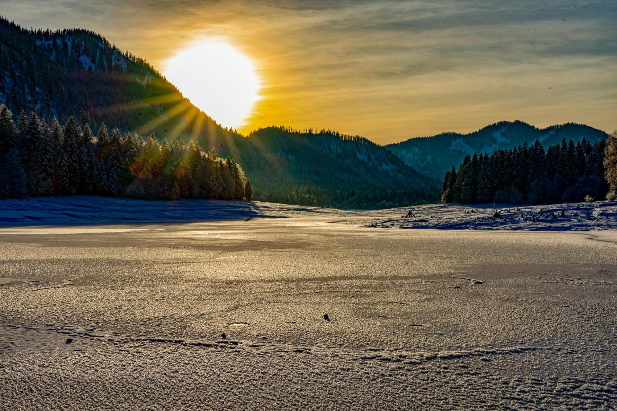 Ferienwohnungen Hollweger Inkl. Chiemgaukarte Ruhpolding Bagian luar foto